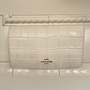Coach Wallet Leather Crocco Cream/Grey(tinge) 8x5 1/4x1 1/4 in Good Condition